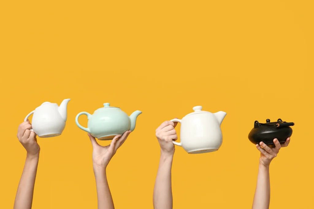 Tea pot